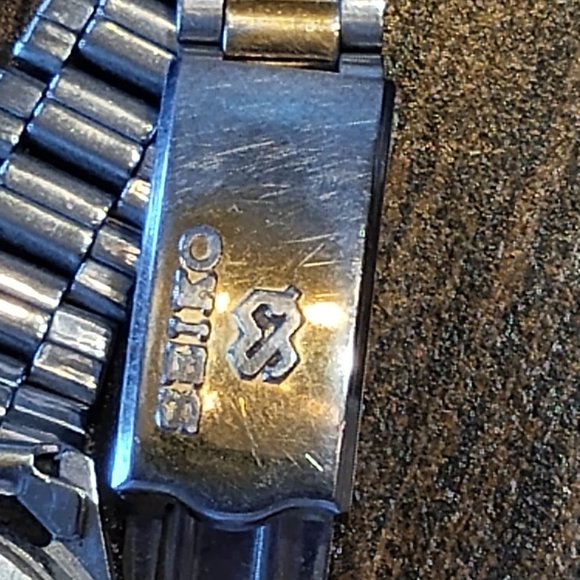 Seiko Gold-Silver Vintage Watch - Picture 6 of 6
